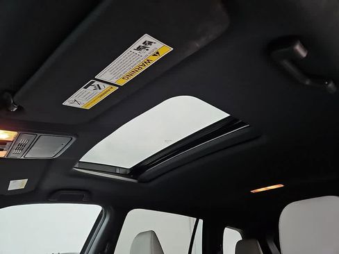 Used 2023 Honda Passport EX-L image 13
