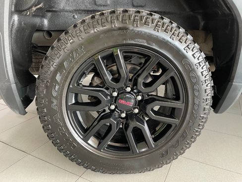 Used 2022 GMC Sierra 1500 Elevation image 13