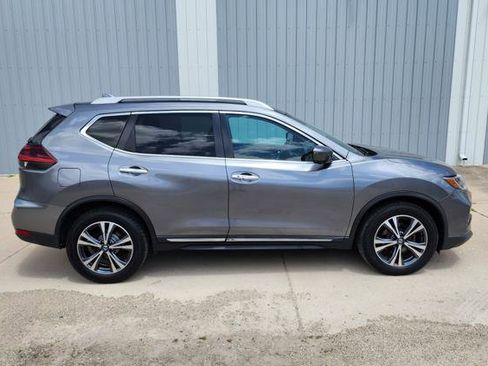 Used 2018 Nissan Rogue SL image 7