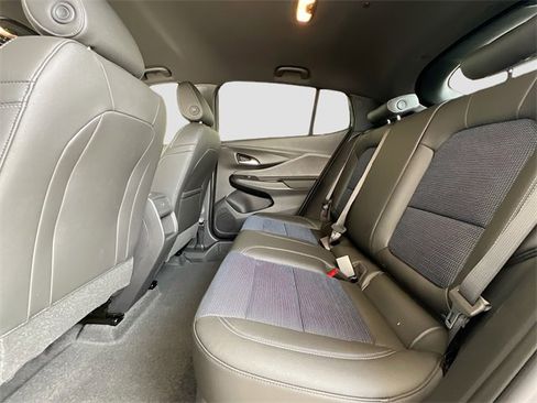 New 2026 Buick Envista Preferred image 17