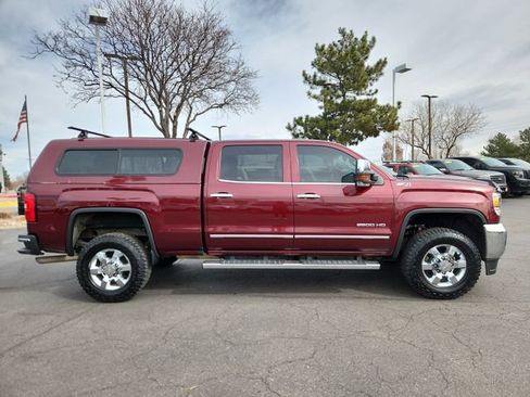 Used 2017 GMC Sierra 2500 SLT image 2