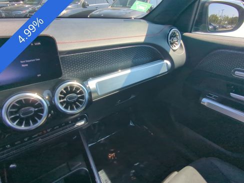 Certified 2024 Mercedes-Benz EQB 300 4MATIC image 4