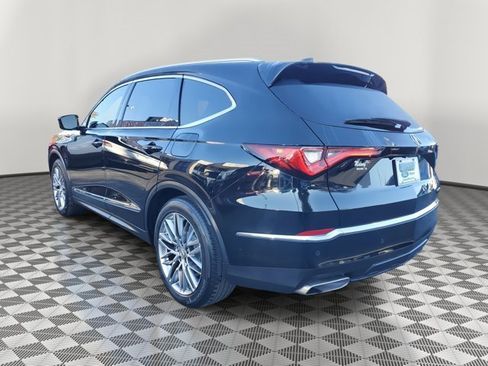 Used 2023 Acura MDX SH-AWD w/ Advance Package image 4