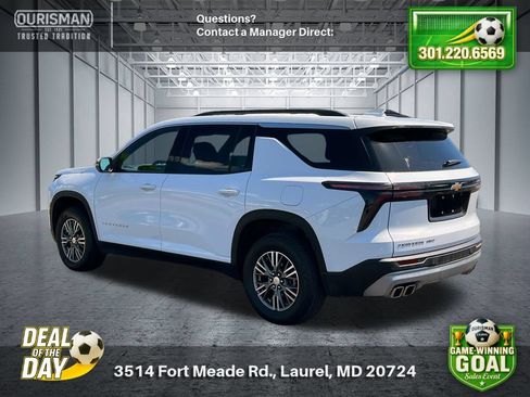 Used 2024 Chevrolet Traverse LT AWD/4WD image 4