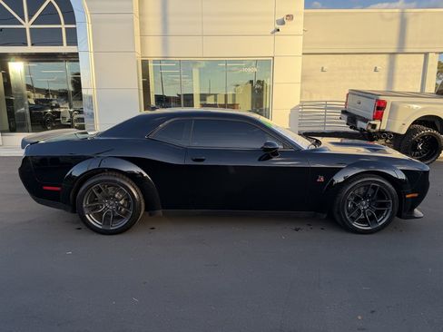 Used 2021 Dodge Challenger R/T Scat Pack image 7