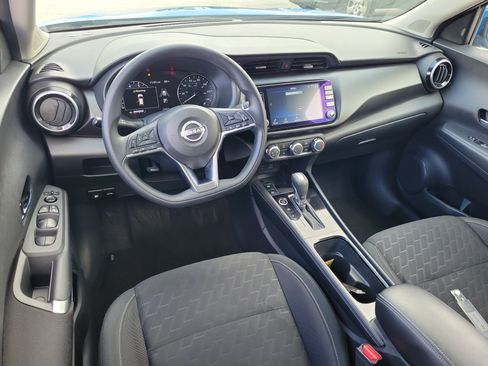 Certified 2024 Nissan Kicks SV FWD image 15