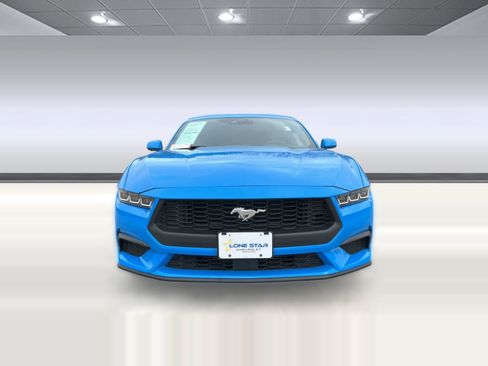 Used 2024 Ford Mustang Coupe RWD image 6