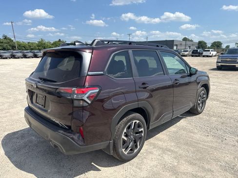 Used 2026 Subaru Forester Limited AWD/4WD image 3