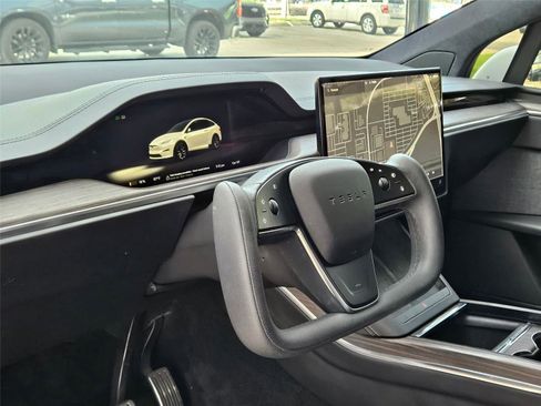 Used 2022 Tesla Model X AWD/4WD image 9