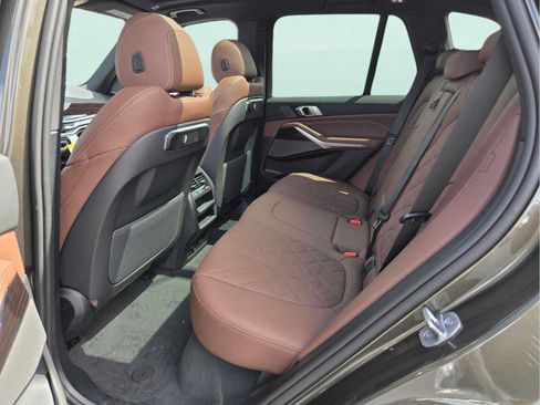 New 2026 BMW X5 xDrive40i w/ Premium Package AWD/4WD image 12
