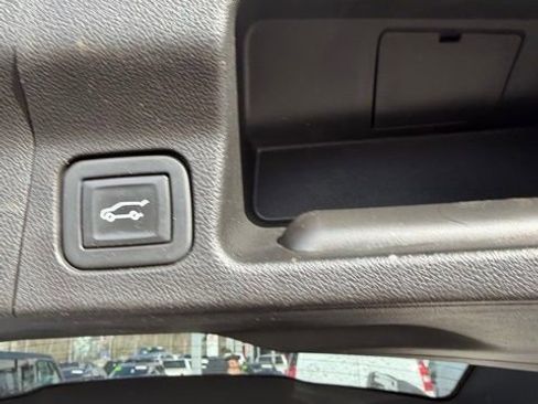 Used 2021 GMC Acadia AT4 w/ Trailering Package image 5