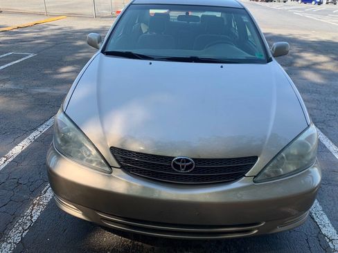Used 2003 Toyota Camry LE FWD image 6