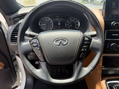Certified 2024 INFINITI QX80 Sensory w/ Cargo Package AWD/4WD image 19