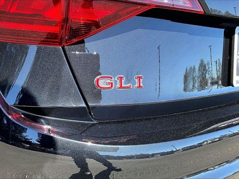 Used 2024 Volkswagen Jetta GLI Autobahn w/ GLI Black Package FWD image 23