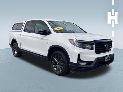 Used 2021 Honda Ridgeline Sport image 1