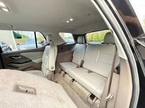 Used 2018 Chevrolet Traverse Premier AWD/4WD image 14
