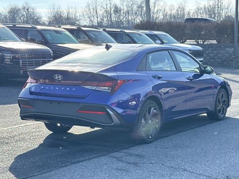 New 2026 Hyundai Elantra Sport image 12