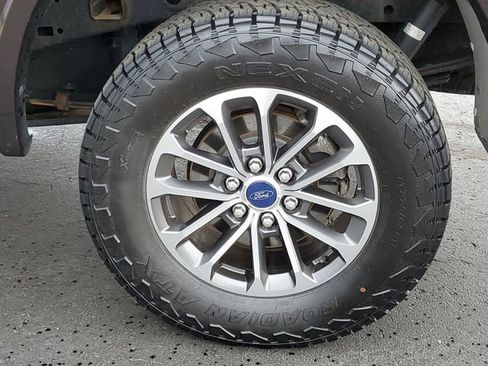 Used 2020 Ford F150 XLT w/ Equipment Group 302A Luxury image 5