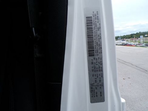 Used 2020 Jeep Gladiator Sport AWD/4WD image 30