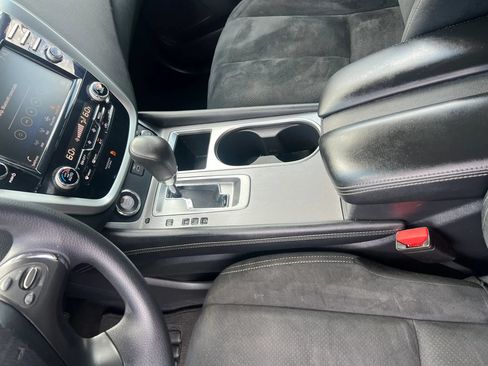Used 2023 Nissan Murano S AWD/4WD image 16