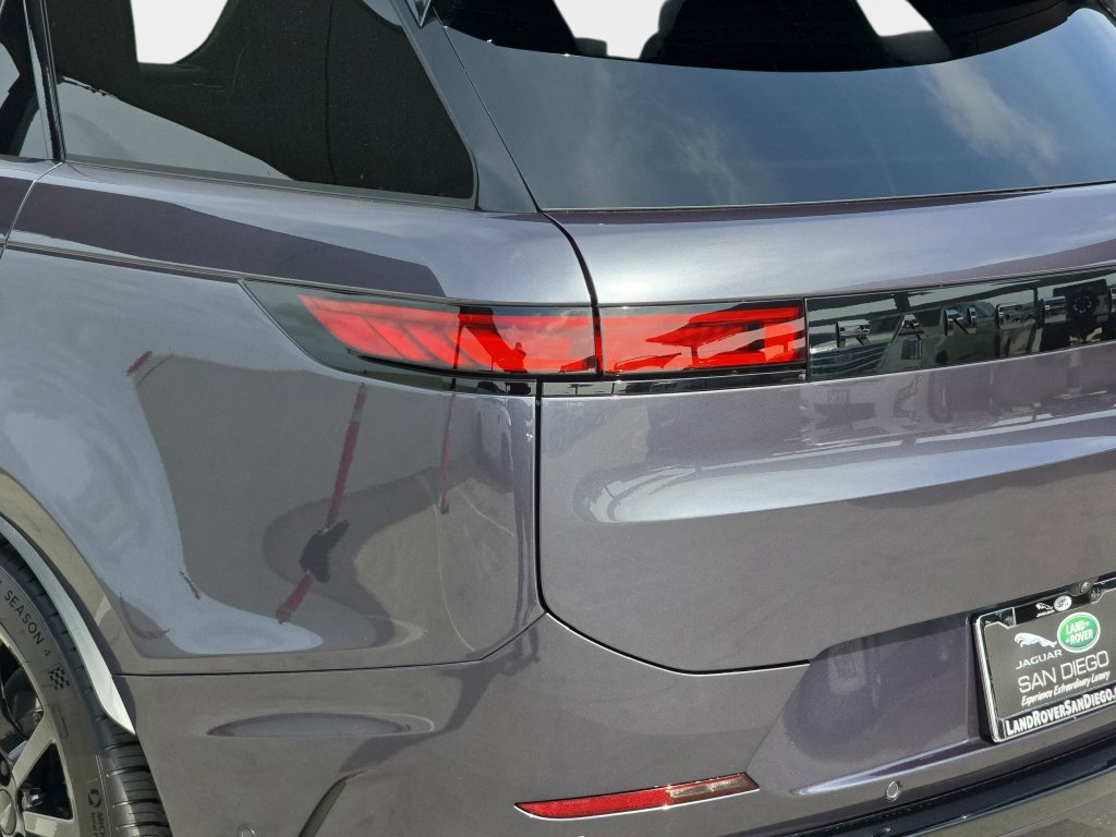 New 2026 Land Rover Range Rover Sport SV AWD/4WD image 36