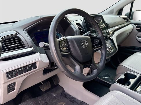 Used 2023 Honda Odyssey Elite image 9