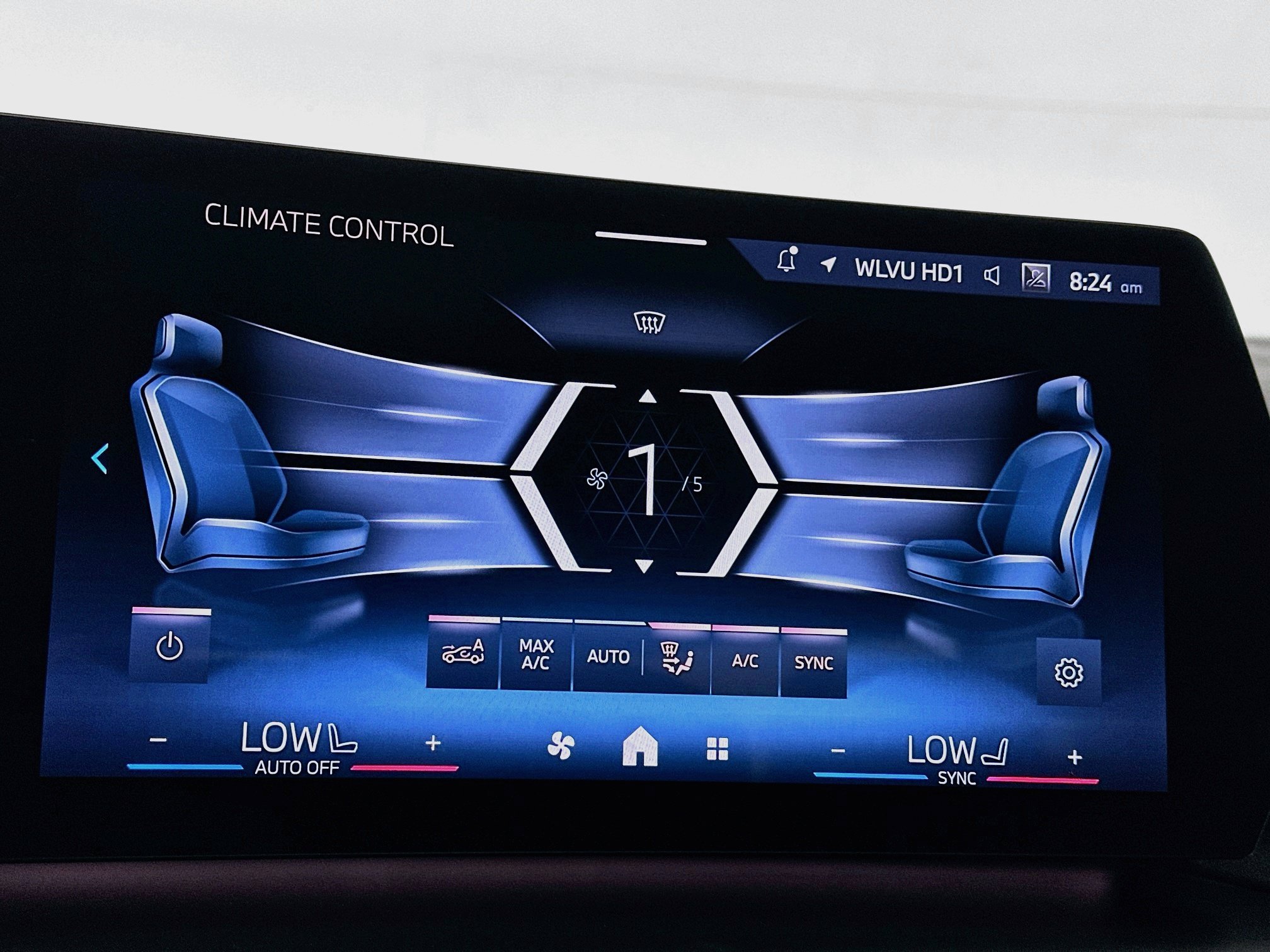Used 2025 BMW 228i xDrive AWD/4WD image 23