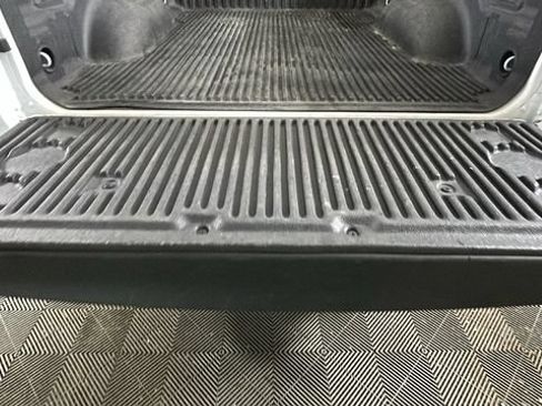 Used 2024 RAM 1500 Laramie AWD/4WD image 26