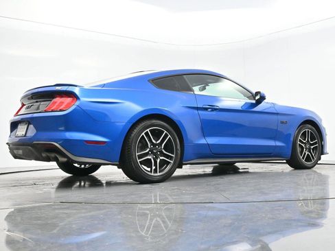 Used 2019 Ford Mustang GT image 45