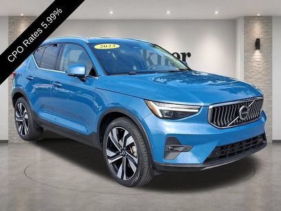 Used 2023 Volvo XC40 B5 Ultimate w/ Protection Package Premier