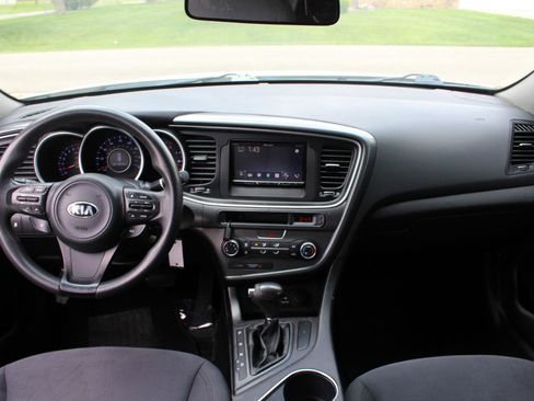 Used 2015 Kia Optima LX FWD image 26