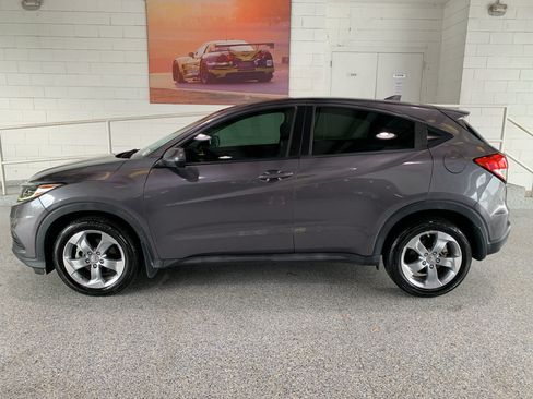 Used 2022 Honda HR-V LX image 5
