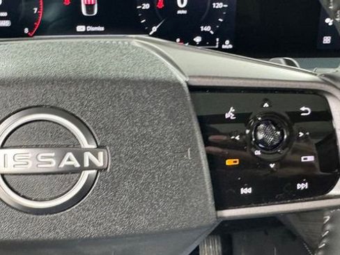 Certified 2025 Nissan Murano SL AWD/4WD image 23