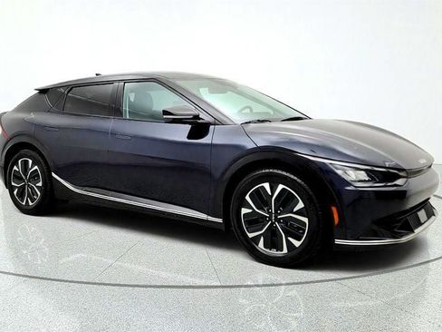 Used 2022 Kia EV6 Wind AWD/4WD image 3
