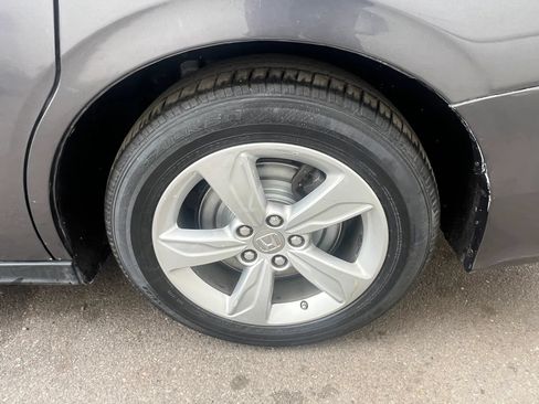 Used 2018 Honda Odyssey EX-L image 10
