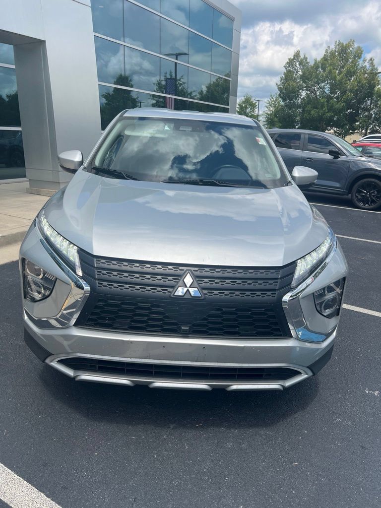 Used 2024 Mitsubishi Eclipse Cross AWD image 4