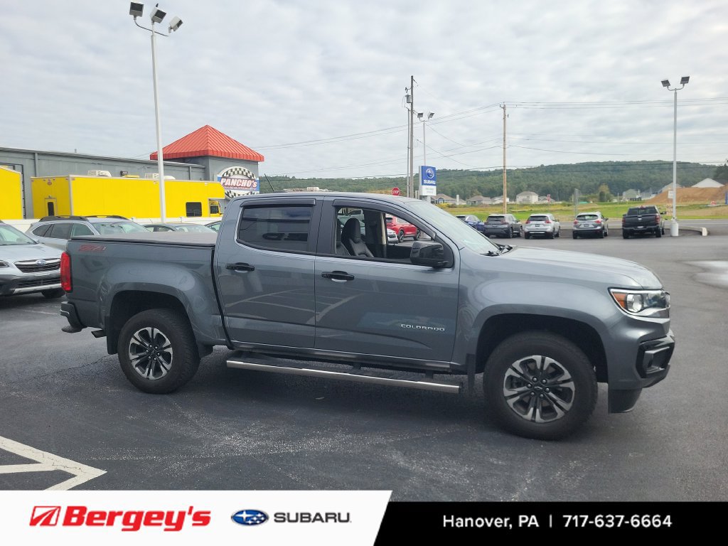 Used 2022 Chevrolet Colorado Z71 AWD/4WD image 6
