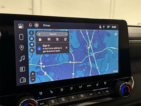 Used 2025 Chevrolet Colorado ZR2 w/ Technology Package image 14