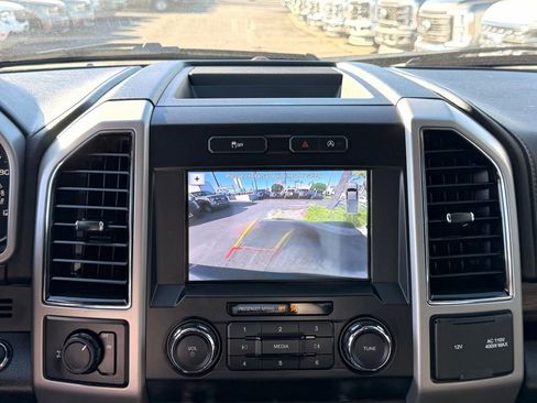 Certified 2019 Ford F150 Lariat image 23