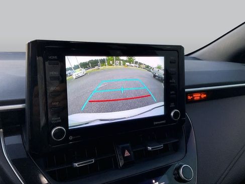 Used 2022 Toyota Corolla SE FWD image 28