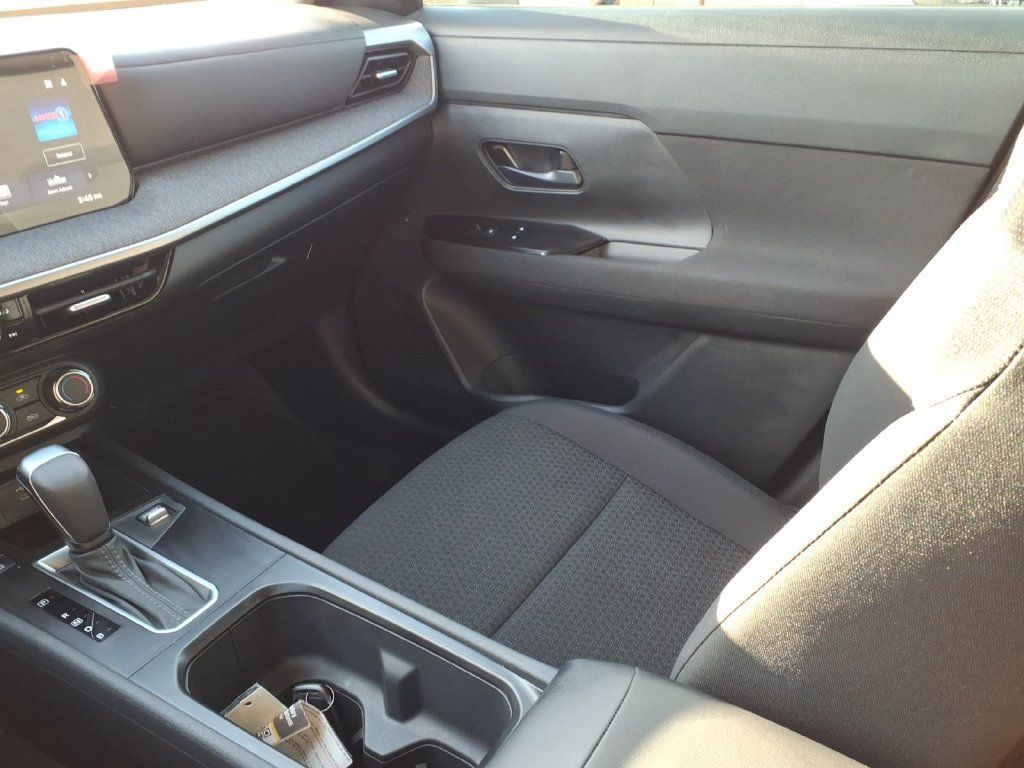 Used 2026 Nissan Kicks S FWD image 12