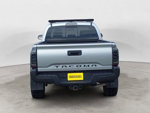 Used 2023 Toyota Tacoma TRD Off-Road w/ Black Out Package (TMS) AWD/4WD image 4