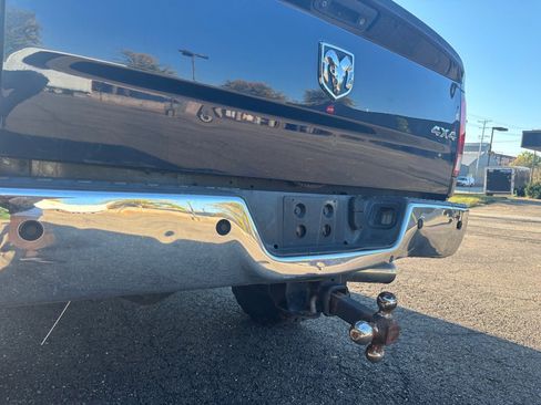 Used 2016 RAM 2500 Tradesman w/ Chrome Appearance Group image 20