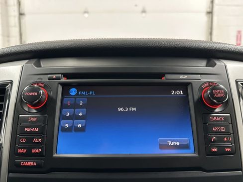 Used 2017 Nissan Titan PRO-4X w/ Pro-4x Convenience Package image 28