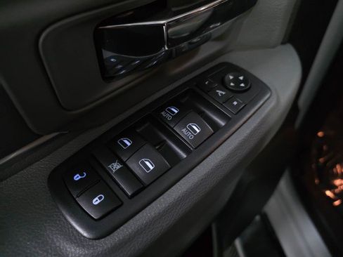 Used 2018 RAM 1500 Big Horn image 29