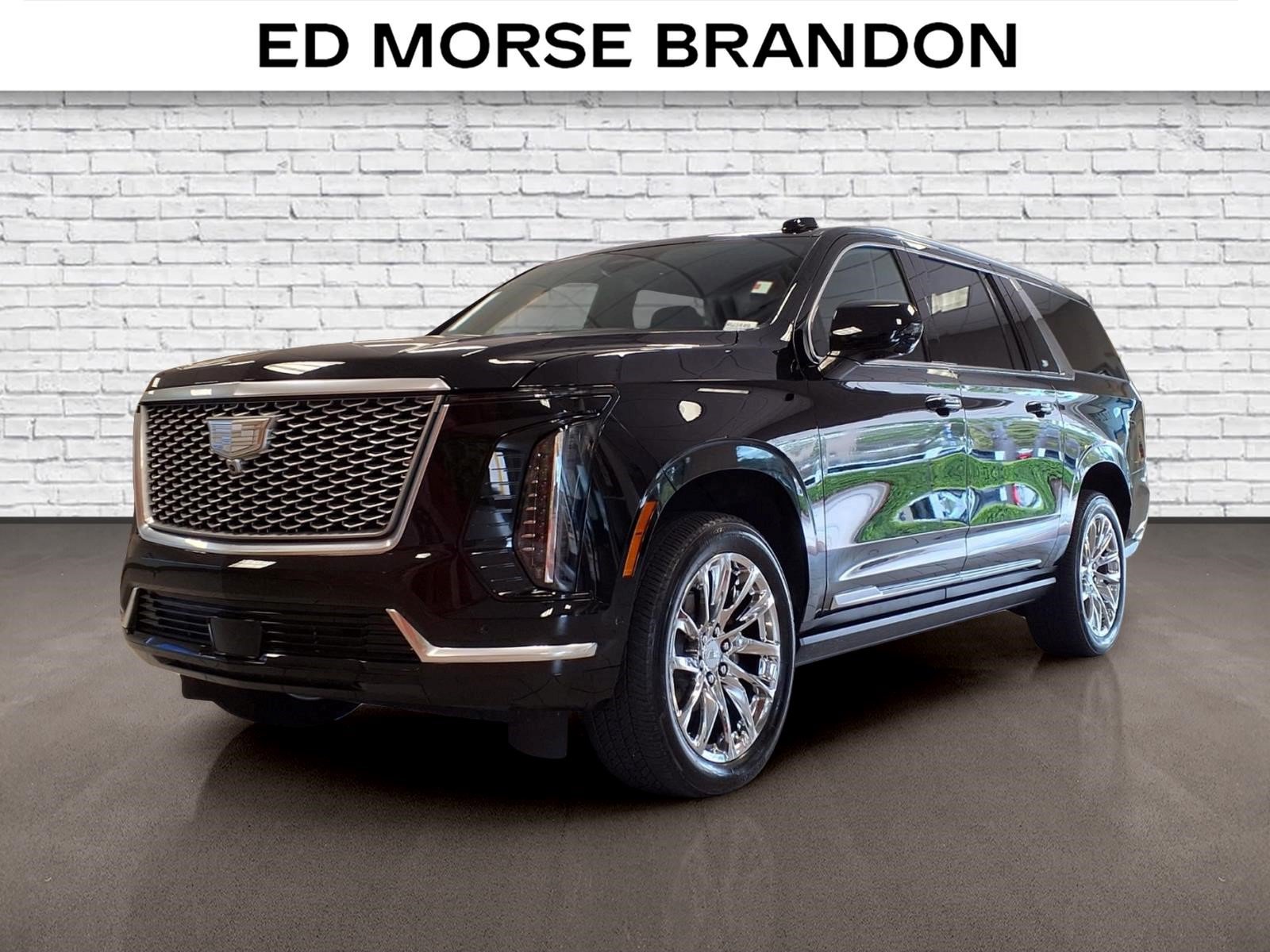 Certified 2025 Cadillac Escalade ESV Premium Luxury w/ LPO, Radiant Package AWD/4WD image 1