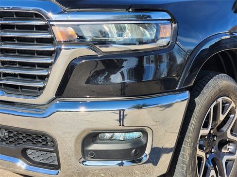 Used 2025 RAM 1500 Laramie image 8
