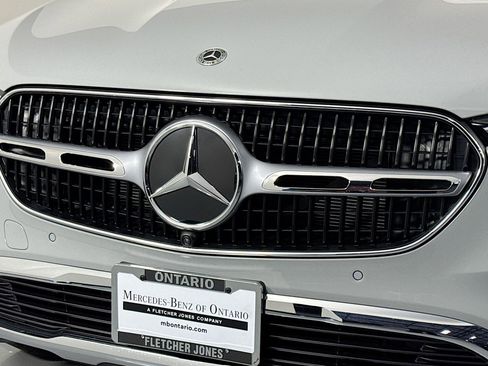 New 2026 Mercedes-Benz GLC 300 image 12