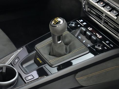 Used 2023 Porsche 911 GT3 image 90