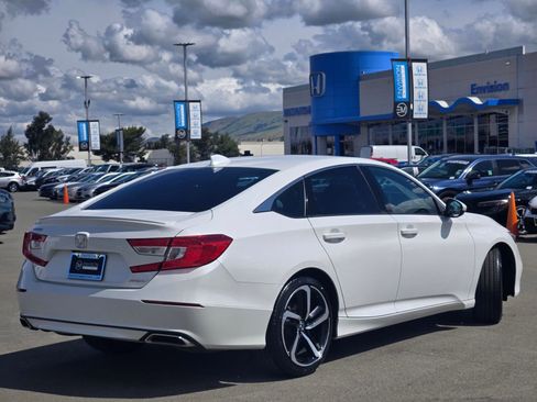 Used 2020 Honda Accord Sport image 7